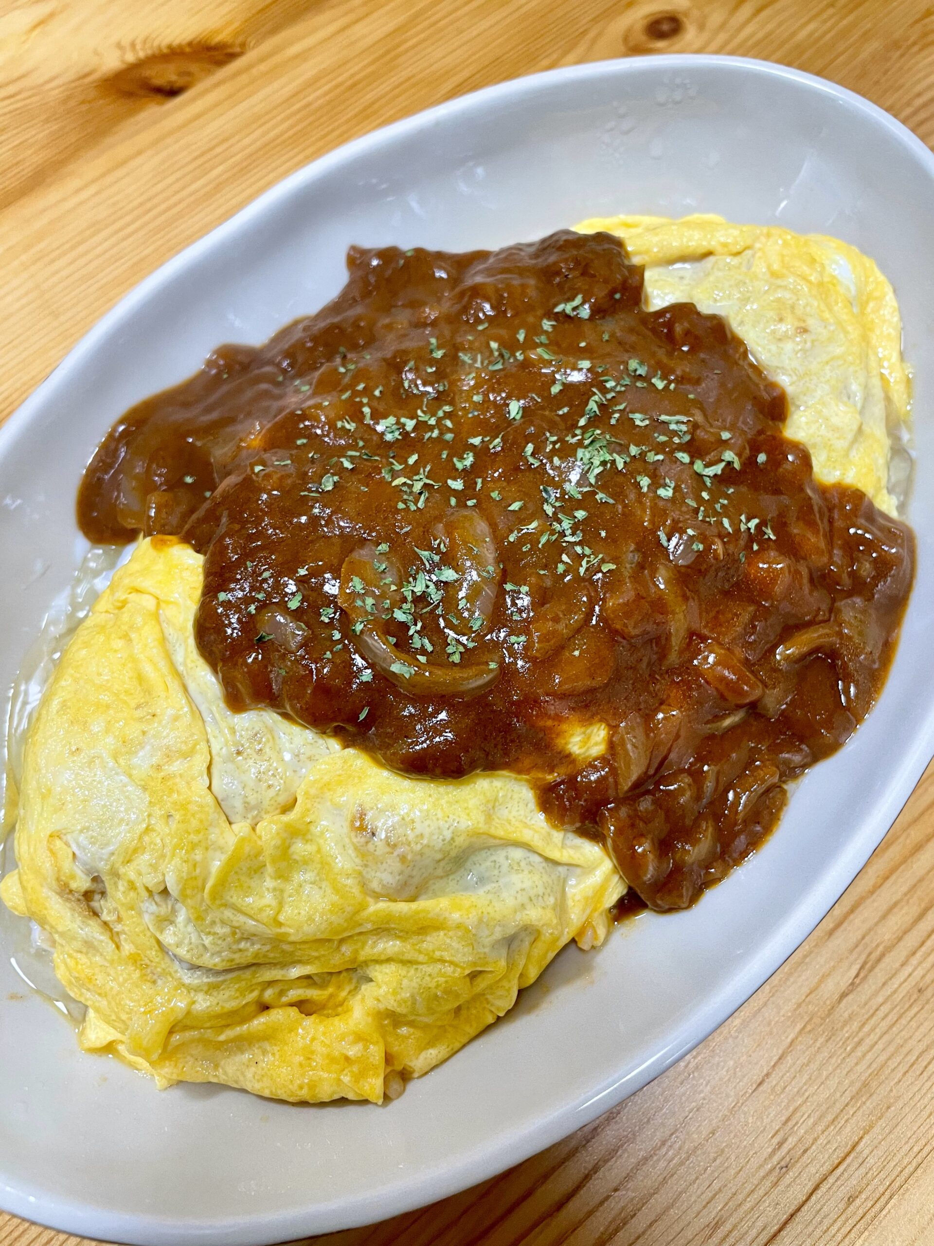 デミグラスソースオムライス